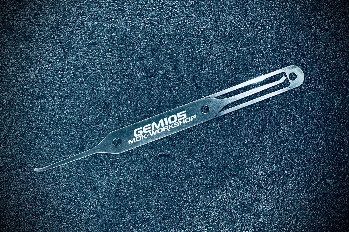 Gem Hook - GEM105