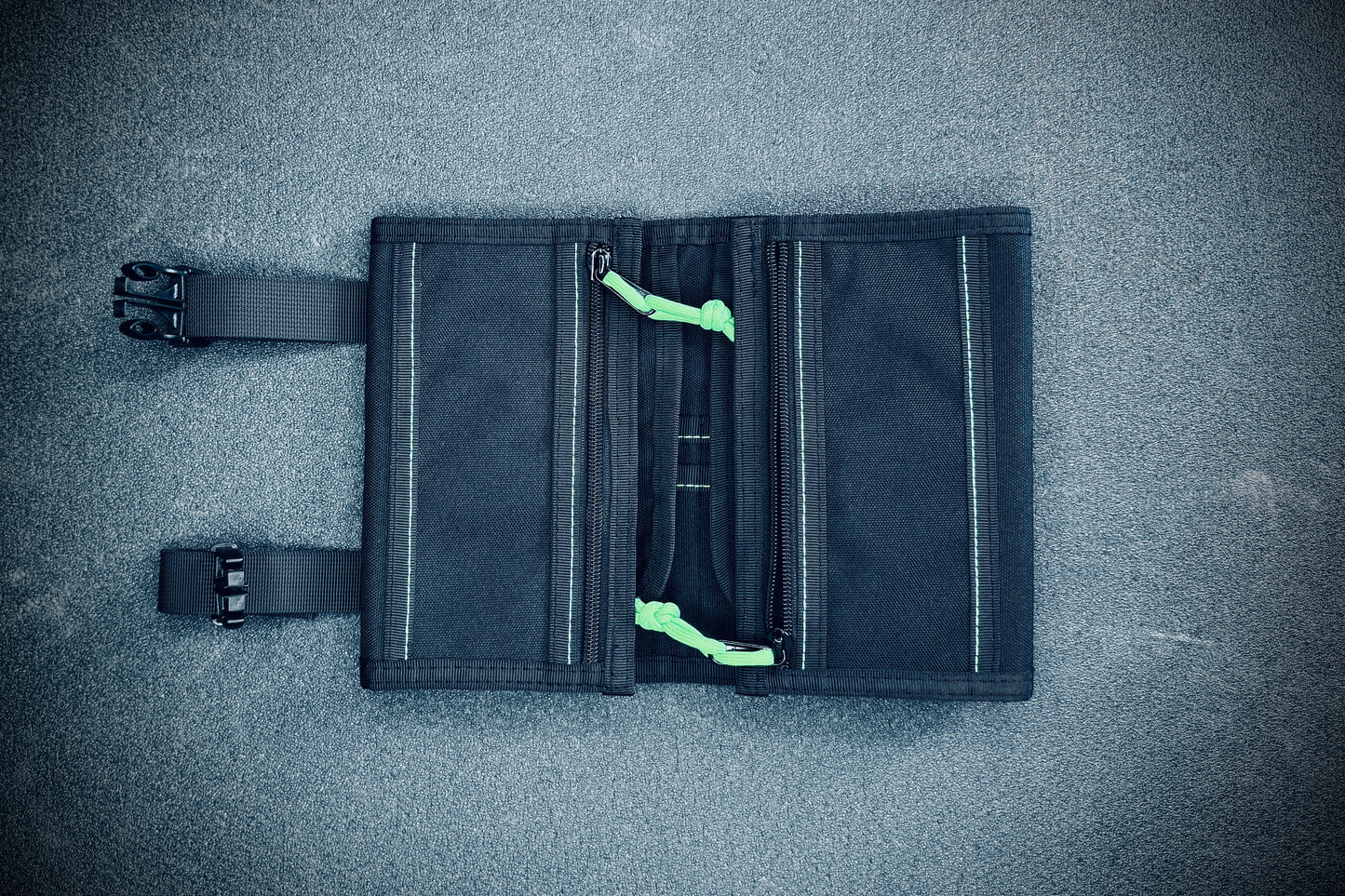 Moki Pouch - Black